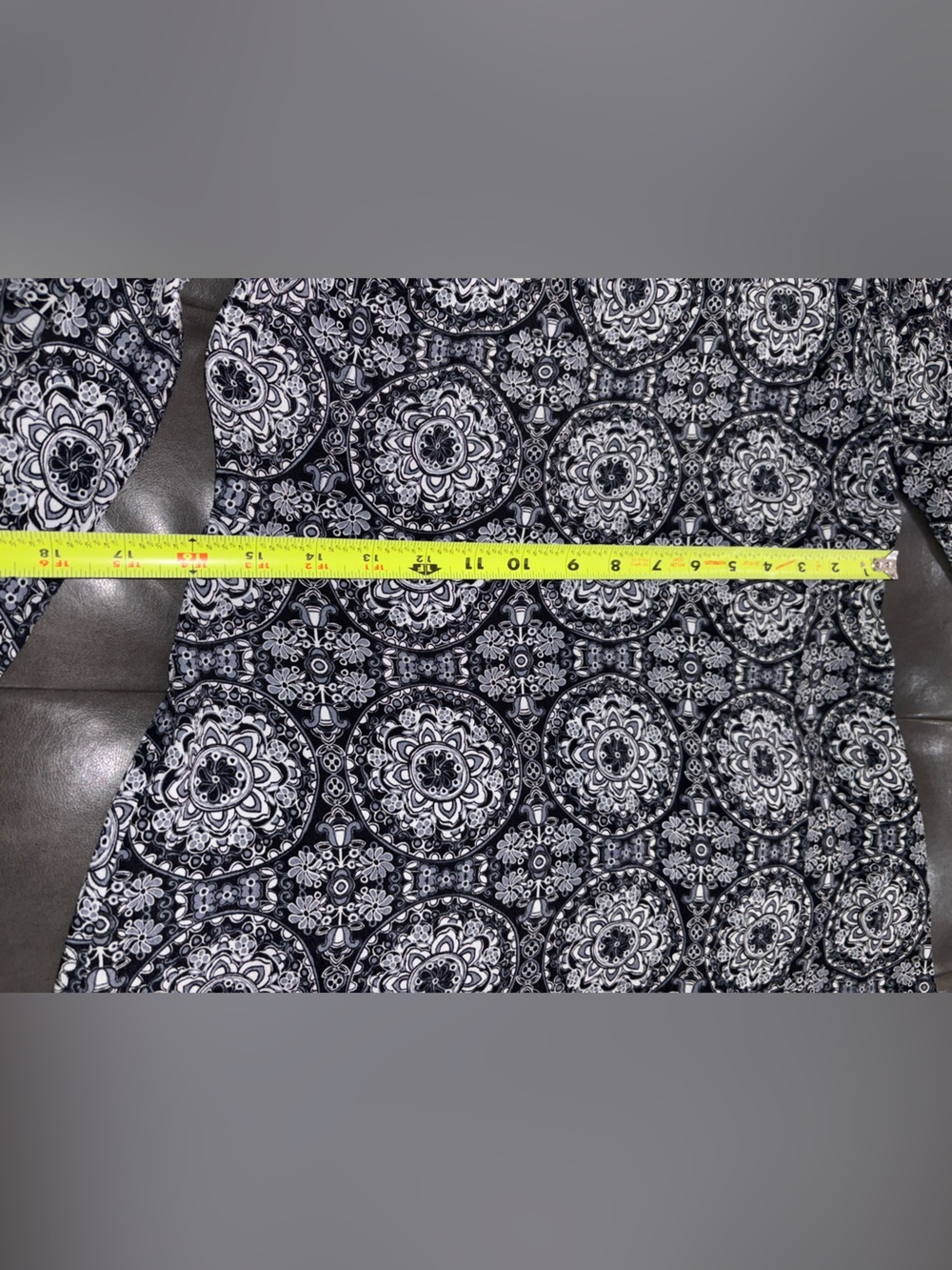 Boden Grey & White Medallion Print Dress | Long Sleeve | Size US 8 (UK 12) NWT - Picture 11 of 14